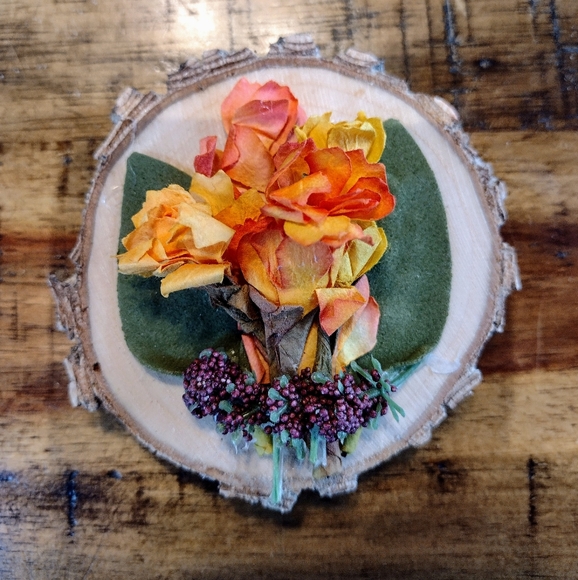 NEW, Handmade Bundle of 5 Fall Themed Magnets - Picture 4 of 7